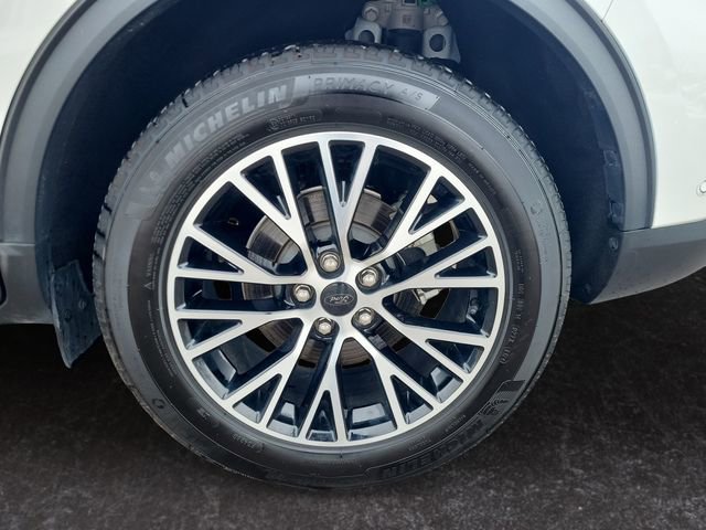 Used 2024 Ford Escape SE w/ PHEV Premium Package image 31