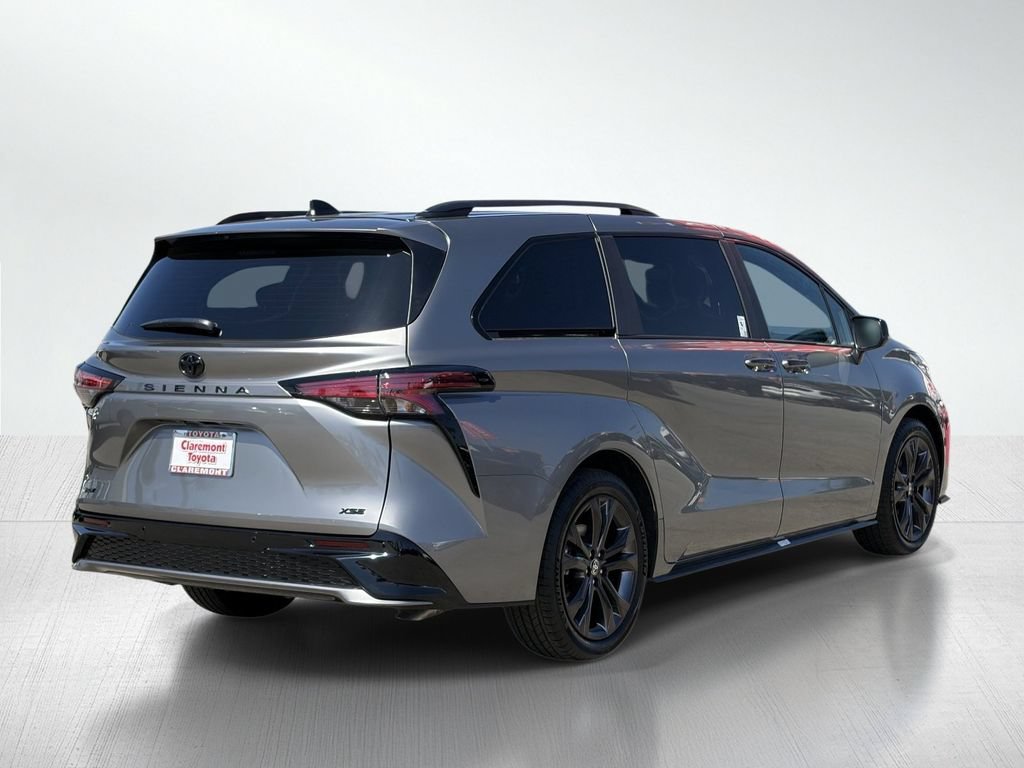 Certified 2026 Toyota Sienna XSE FWD image 8