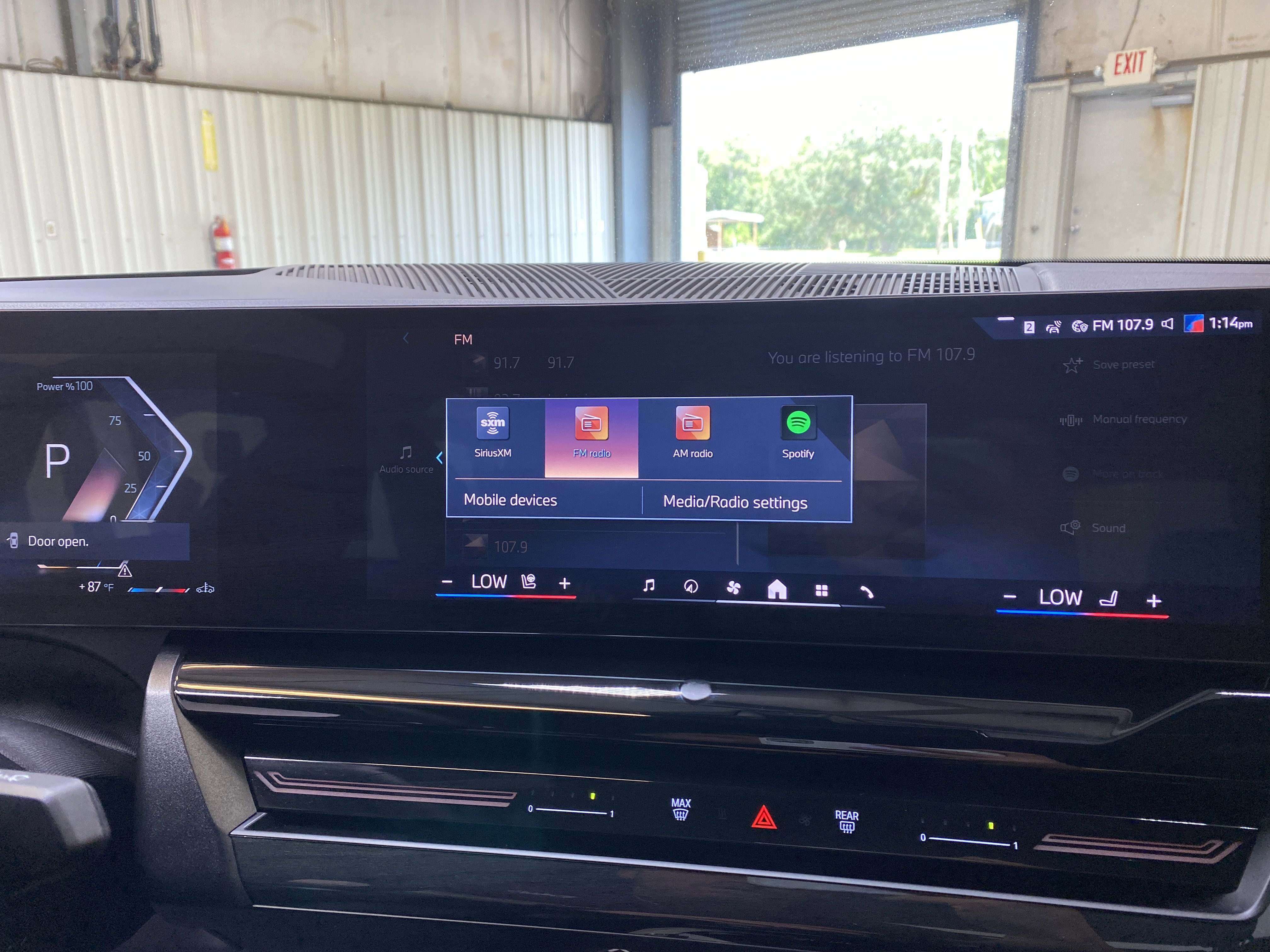 Used 2025 BMW 530i image 43