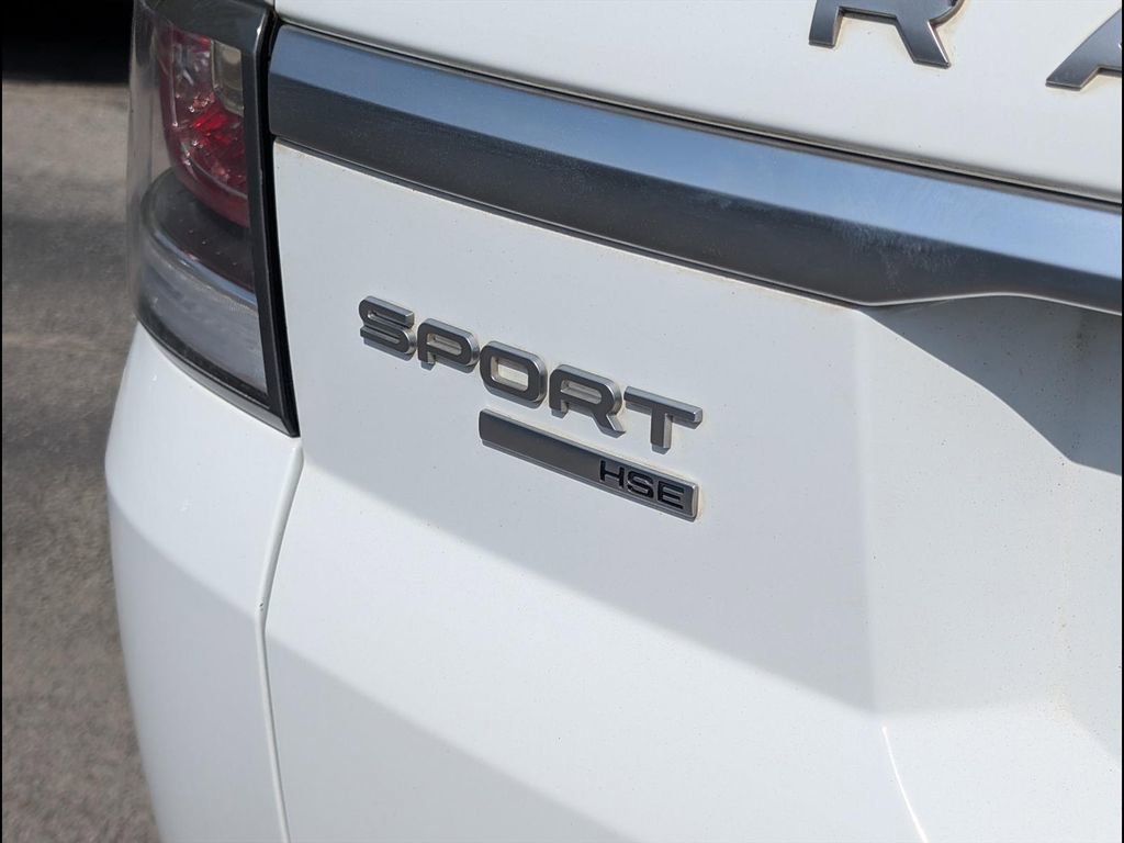 Used 2014 Land Rover Range Rover Sport HSE image 21