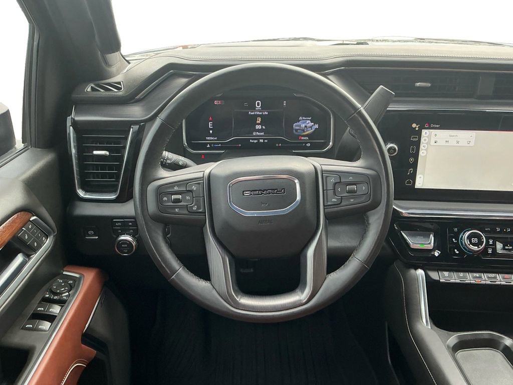 Used 2025 GMC Sierra 2500 Denali Ultimate AWD/4WD image 18