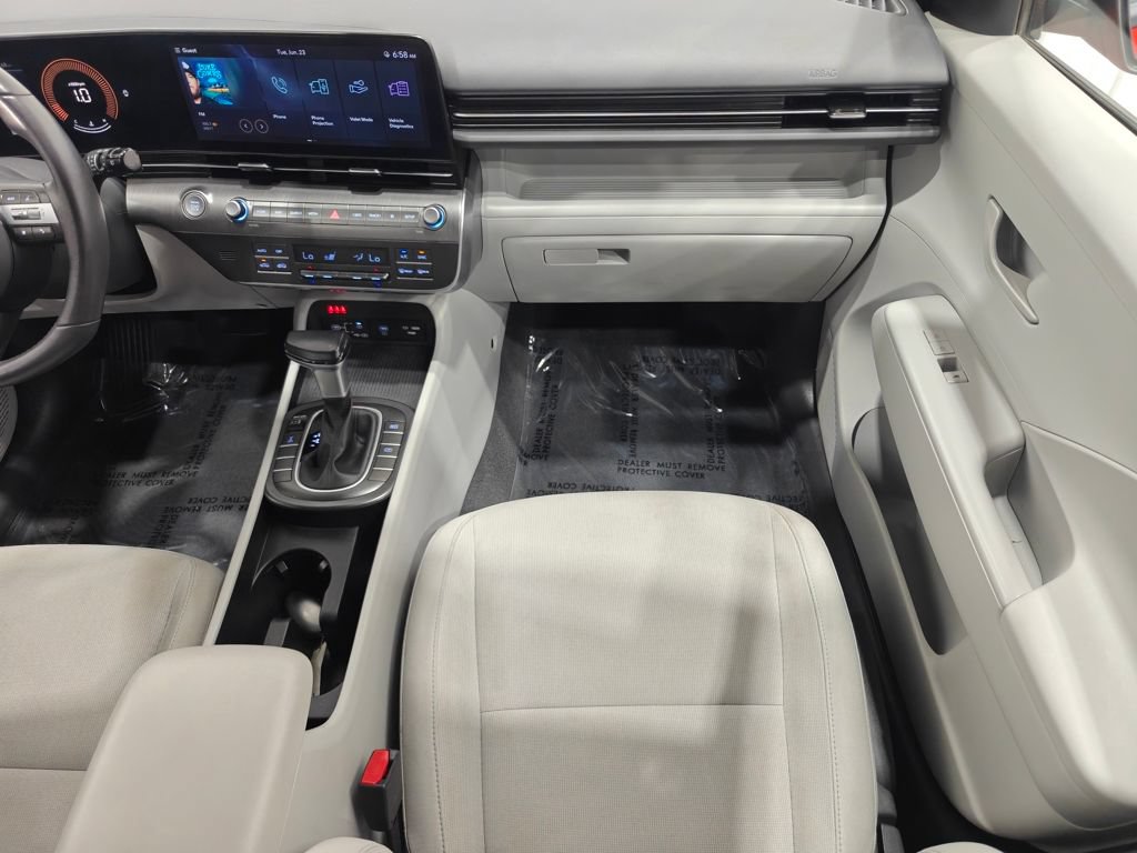 Used 2025 Hyundai Kona SEL AWD/4WD image 55
