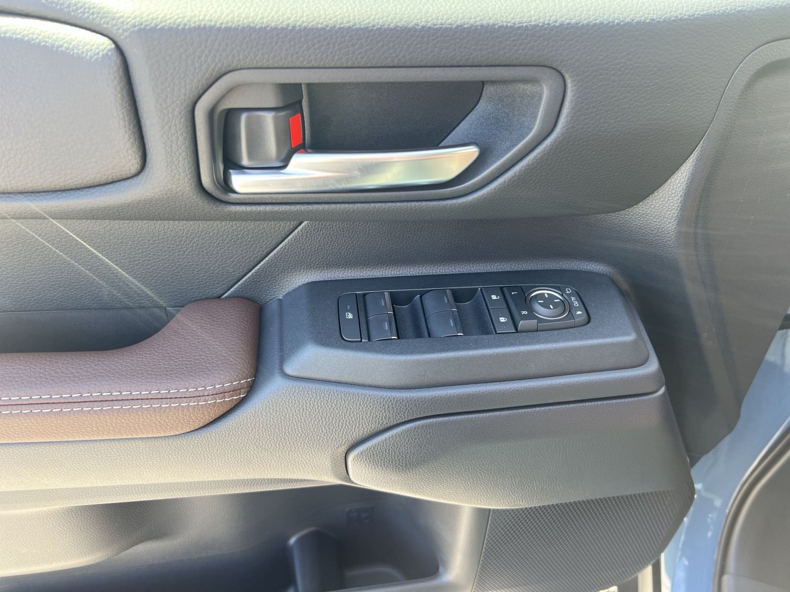 New 2027 Toyota Land Cruiser AWD/4WD image 15