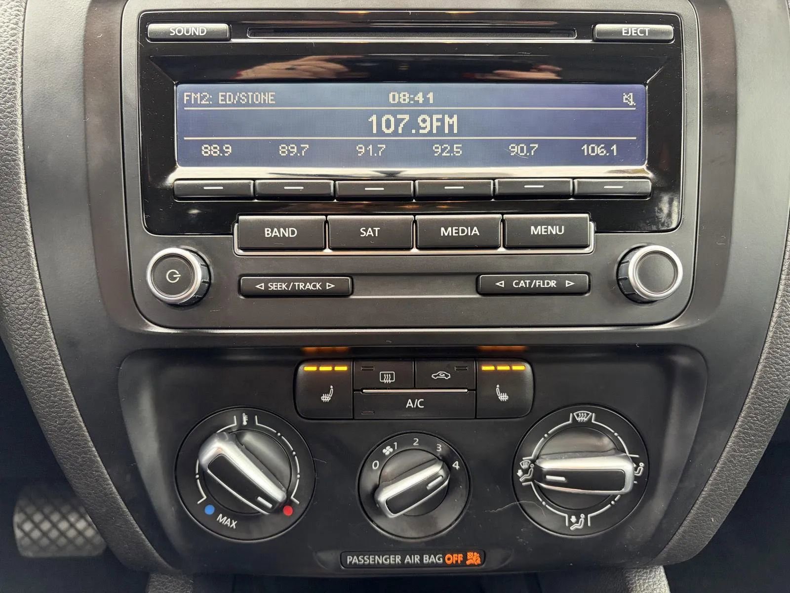 Used 2014 Volkswagen Jetta TDI image 19