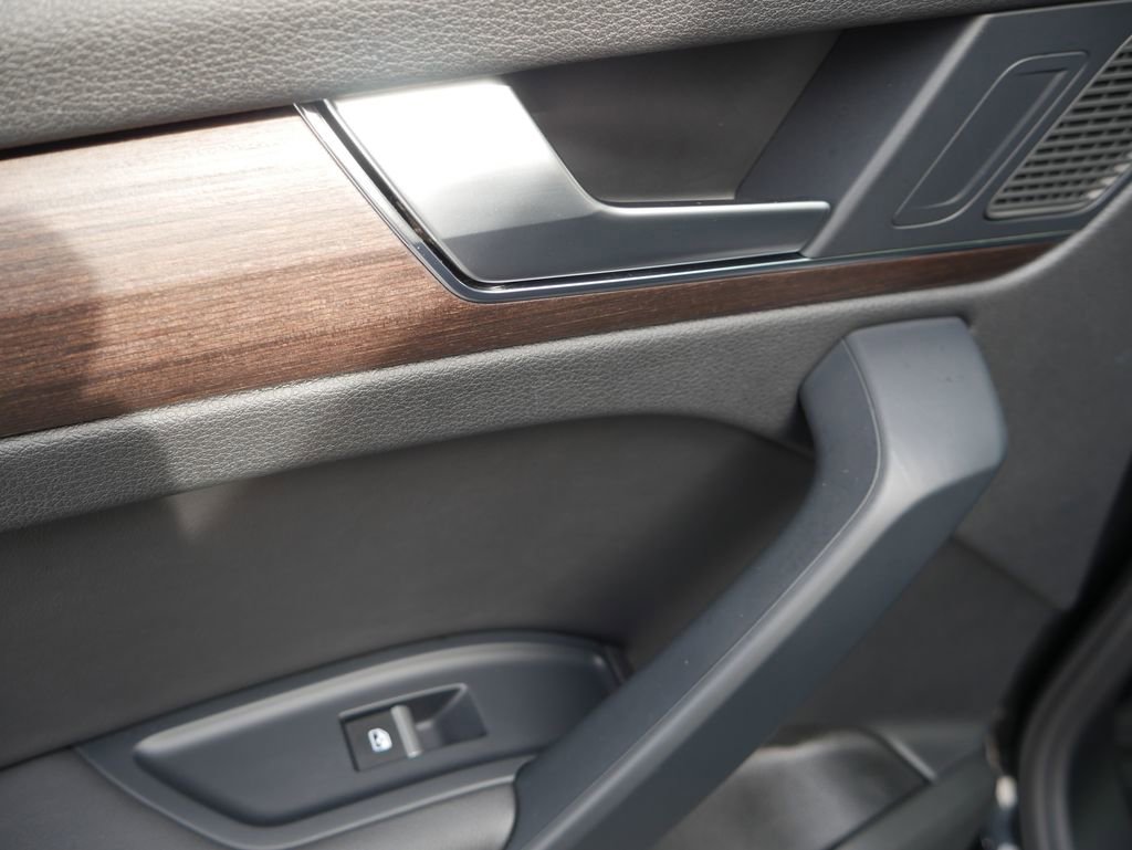 Certified 2023 Audi Q5 2.0T Premium Plus w/ Premium Plus Package image 22