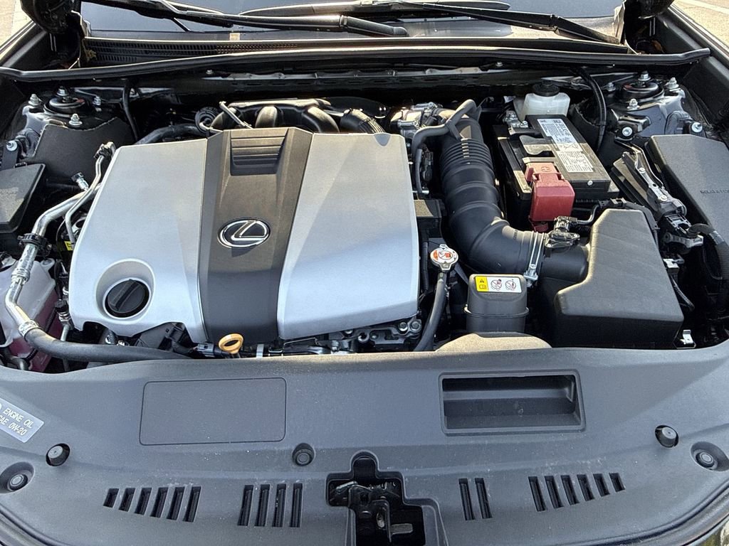 Used 2025 Lexus ES 350 w/ Premium Package image 14