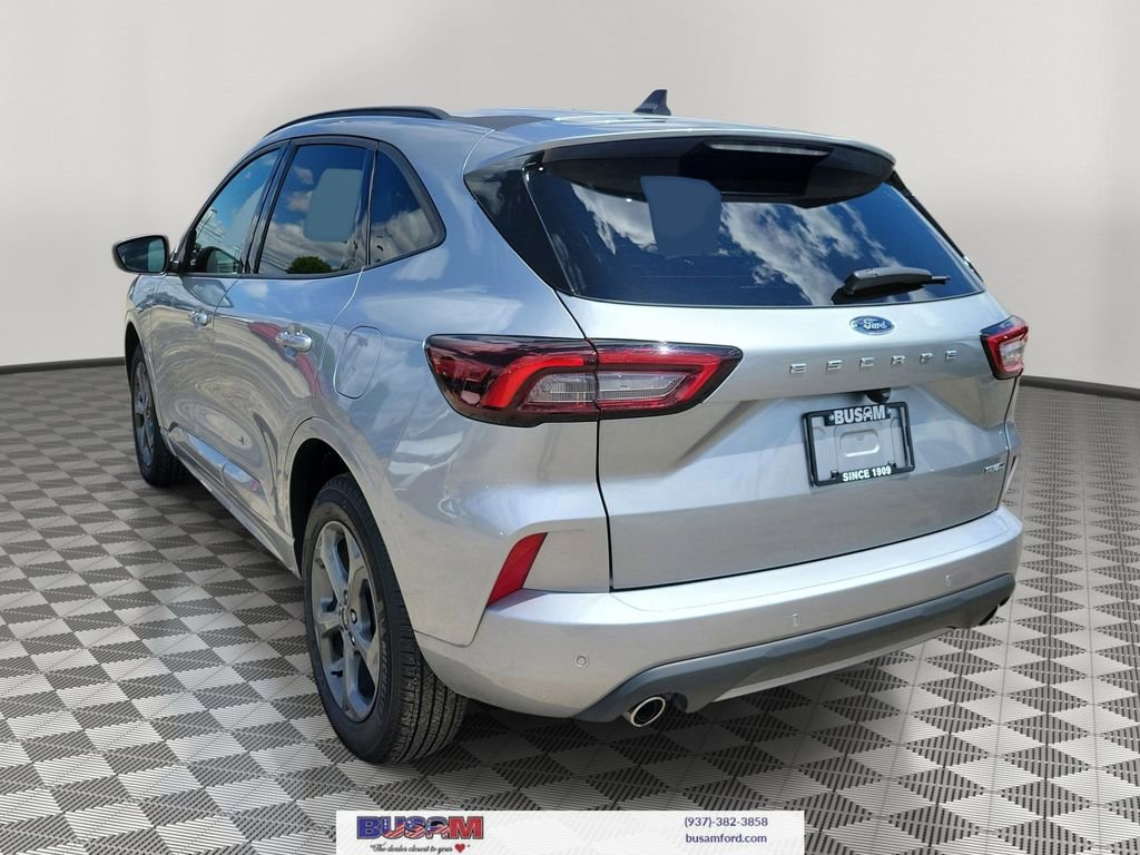 Used 2024 Ford Escape ST-Line AWD/4WD image 3