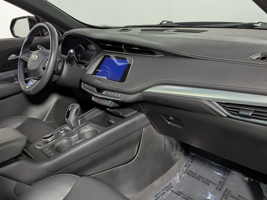 Used 2019 Cadillac XT4 Premium Luxury w/ Cold Weather Package image 27