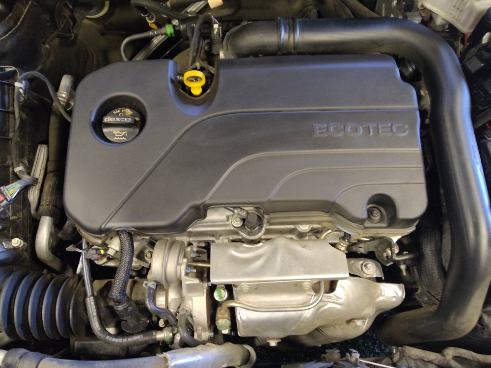 Used 2023 Chevrolet Malibu LT FWD image 30
