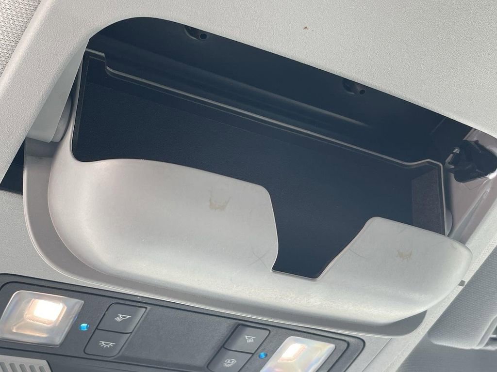 Used 2023 Ford F150 XLT image 35