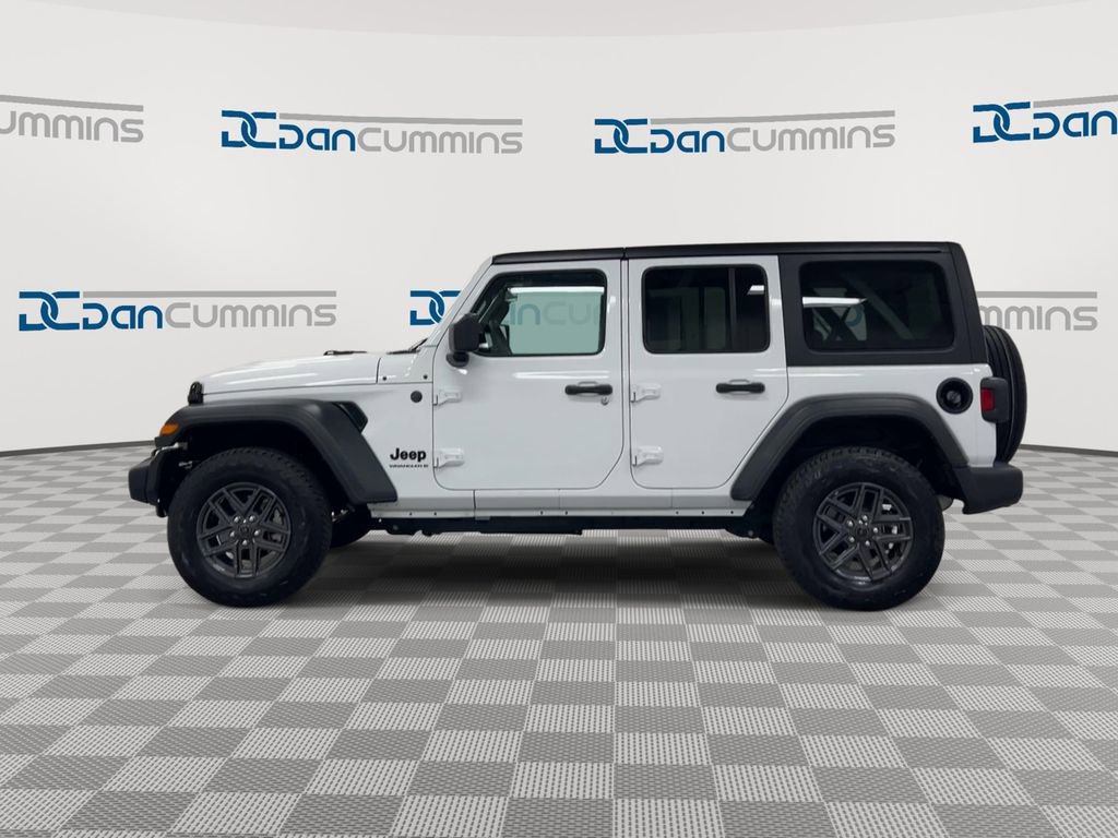Used 2025 Jeep Wrangler Sport S image 5