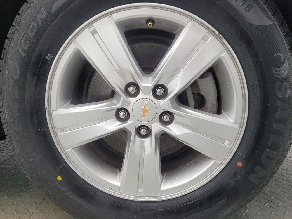 Used 2020 Chevrolet Trax LT w/ LT Convenience Package image 31