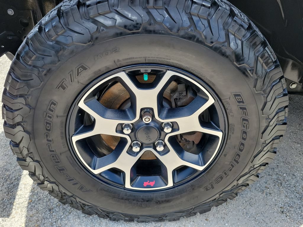 Used 2019 Jeep Wrangler Rubicon AWD/4WD image 6