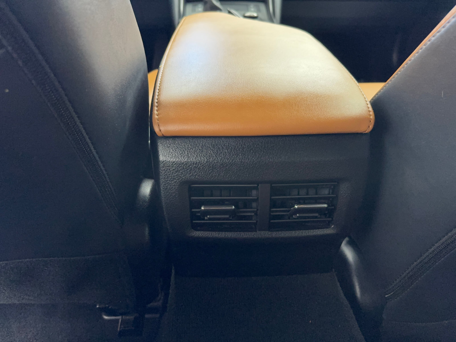 Used 2023 Lexus IS 300 w/ Comfort Package RWD image 44
