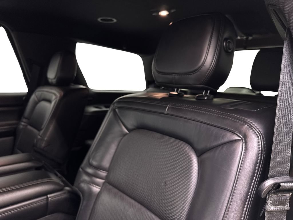 Used 2020 Lincoln Navigator Reserve image 33