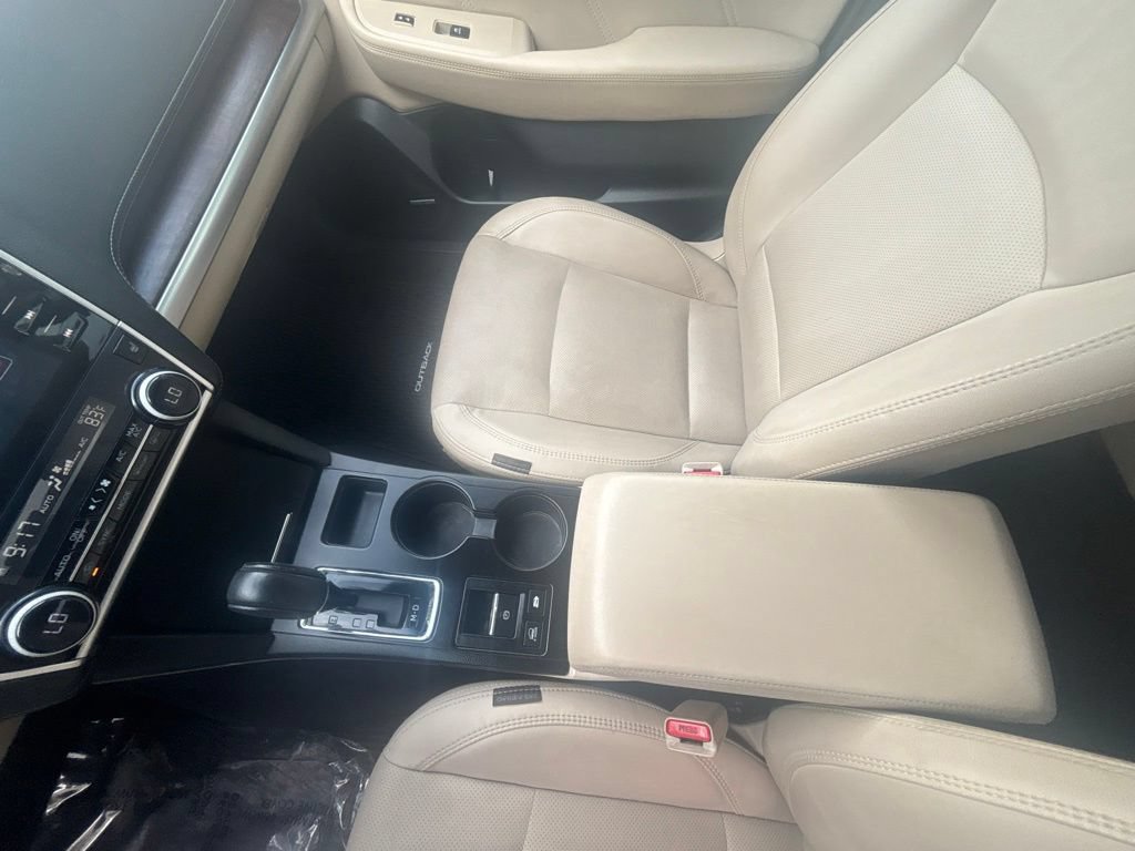 Used 2018 Subaru Outback 2.5i Limited AWD/4WD image 15