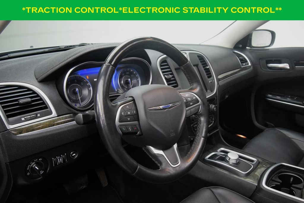 Used 2016 Chrysler 300 C AWD/4WD image 11