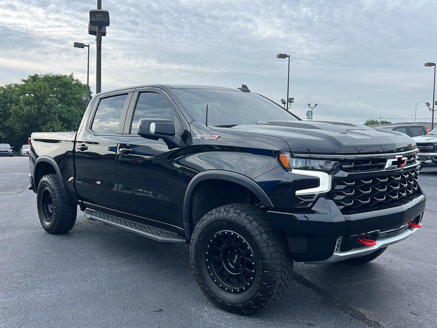 Used 2022 Chevrolet Silverado 1500 ZR2 w/ Technology Package AWD/4WD image 8