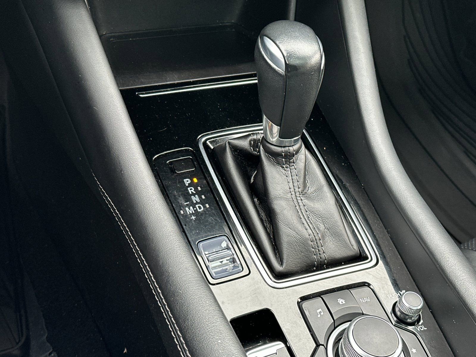 Used 2018 MAZDA MAZDA6 Grand Touring image 20