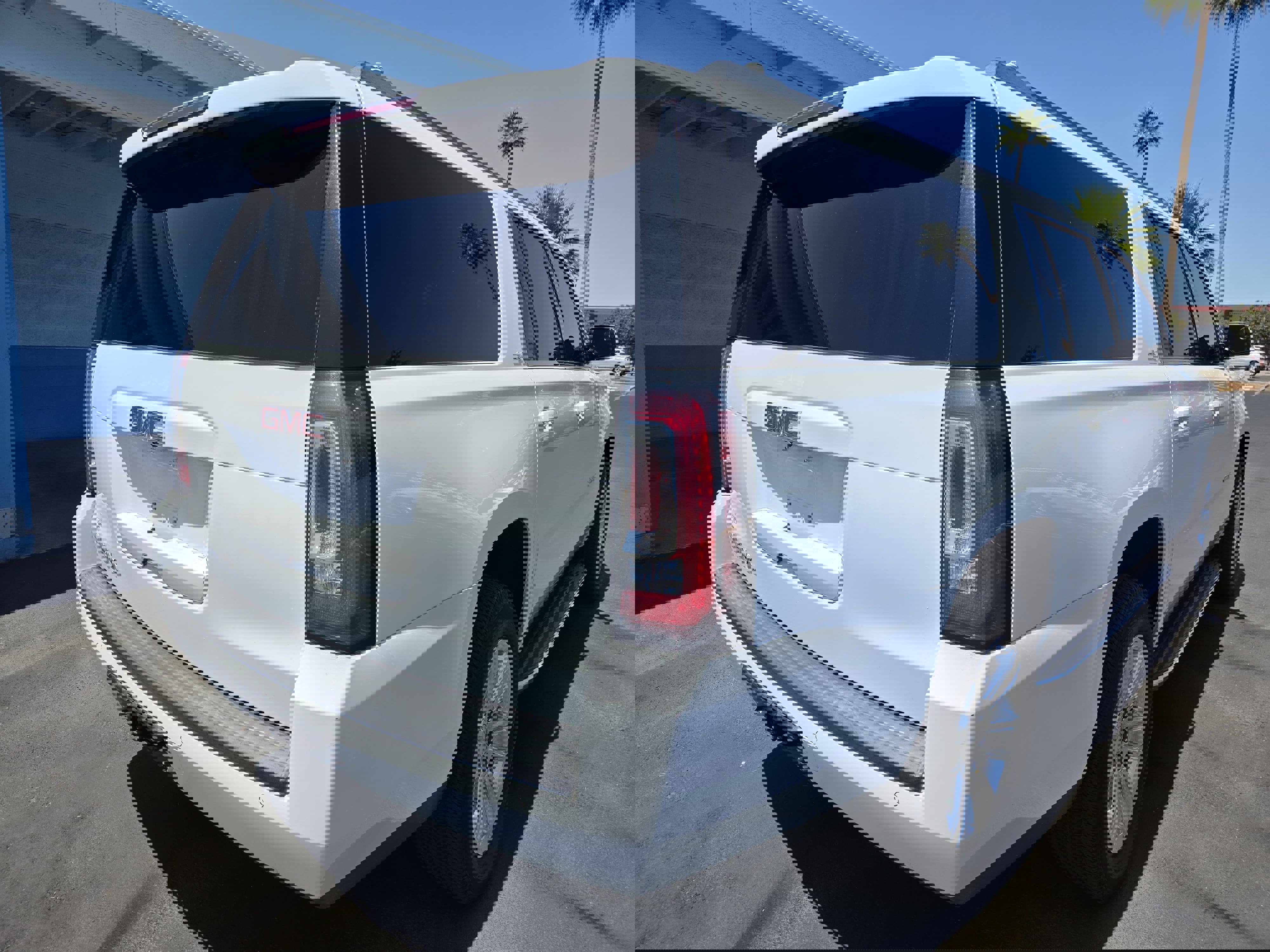 Used 2018 GMC Yukon XL SLE w/ Convenience Package RWD image 3