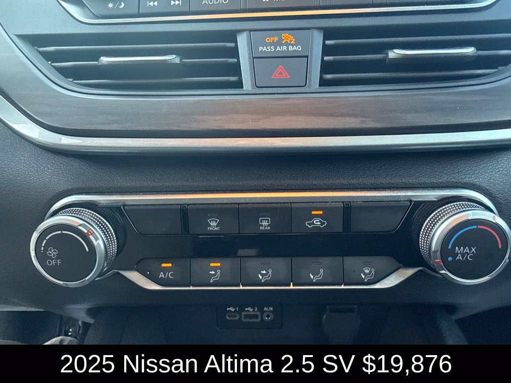 Used 2025 Nissan Altima 2.5 SV FWD image 28