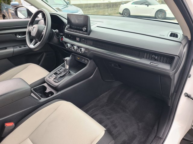 Used 2025 Honda CR-V LX image 19