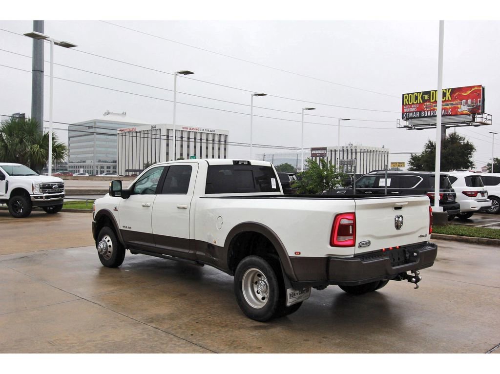 Used 2024 RAM 3500 Limited w/ Safety Group AWD/4WD image 5