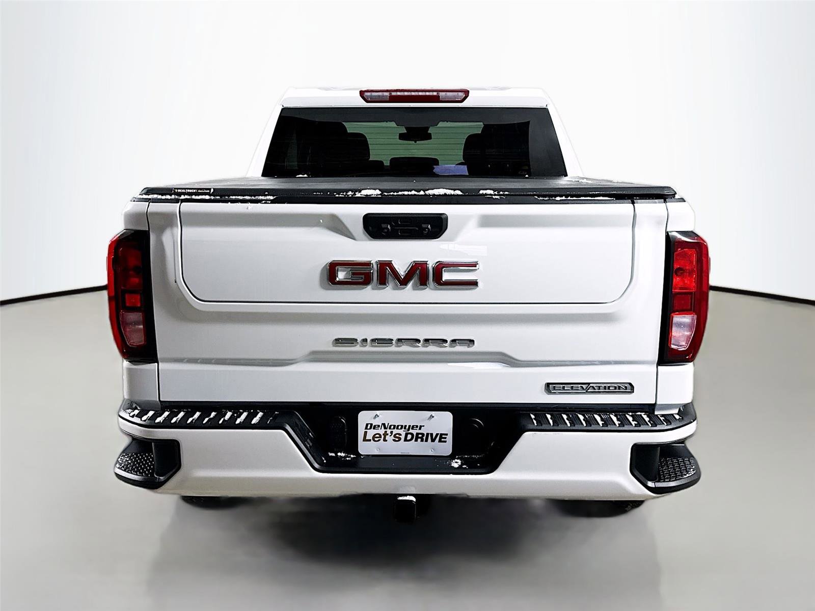 Certified 2025 GMC Sierra 1500 Elevation AWD/4WD image 7