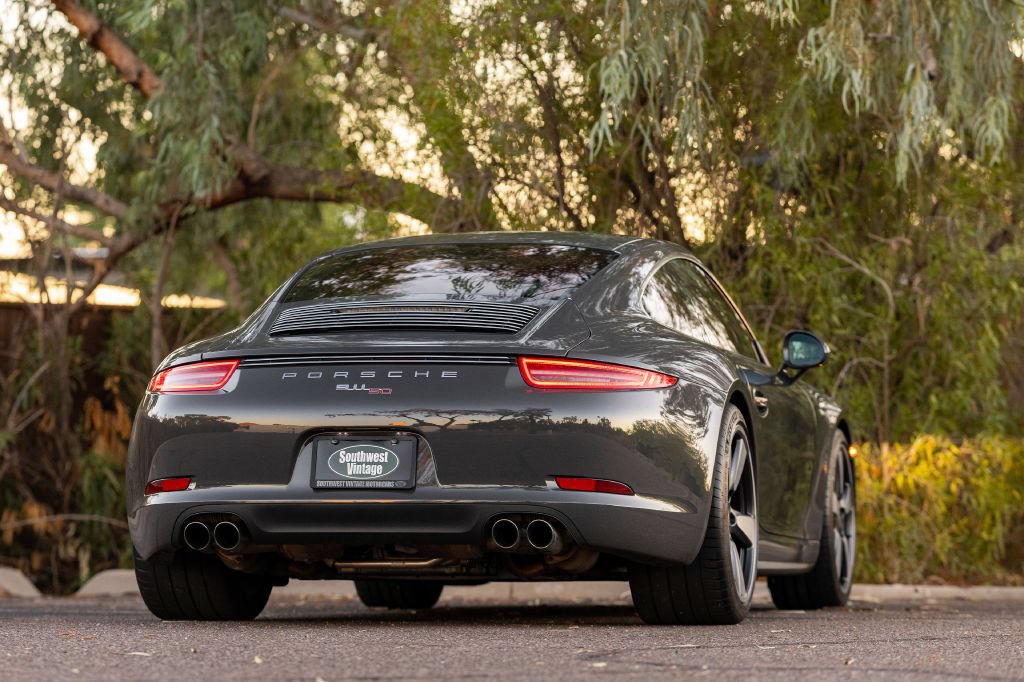 Used 2014 Porsche 911 50th Anniversary Edition RWD image 10