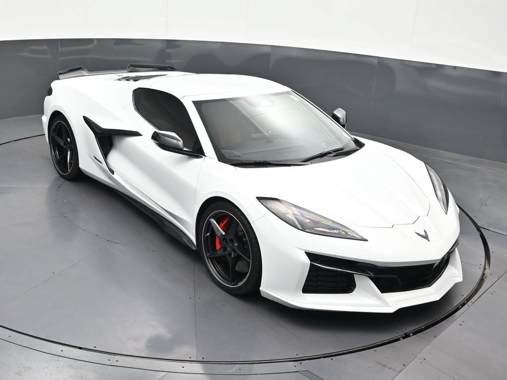 Used 2025 Chevrolet Corvette E-Ray AWD/4WD image 21