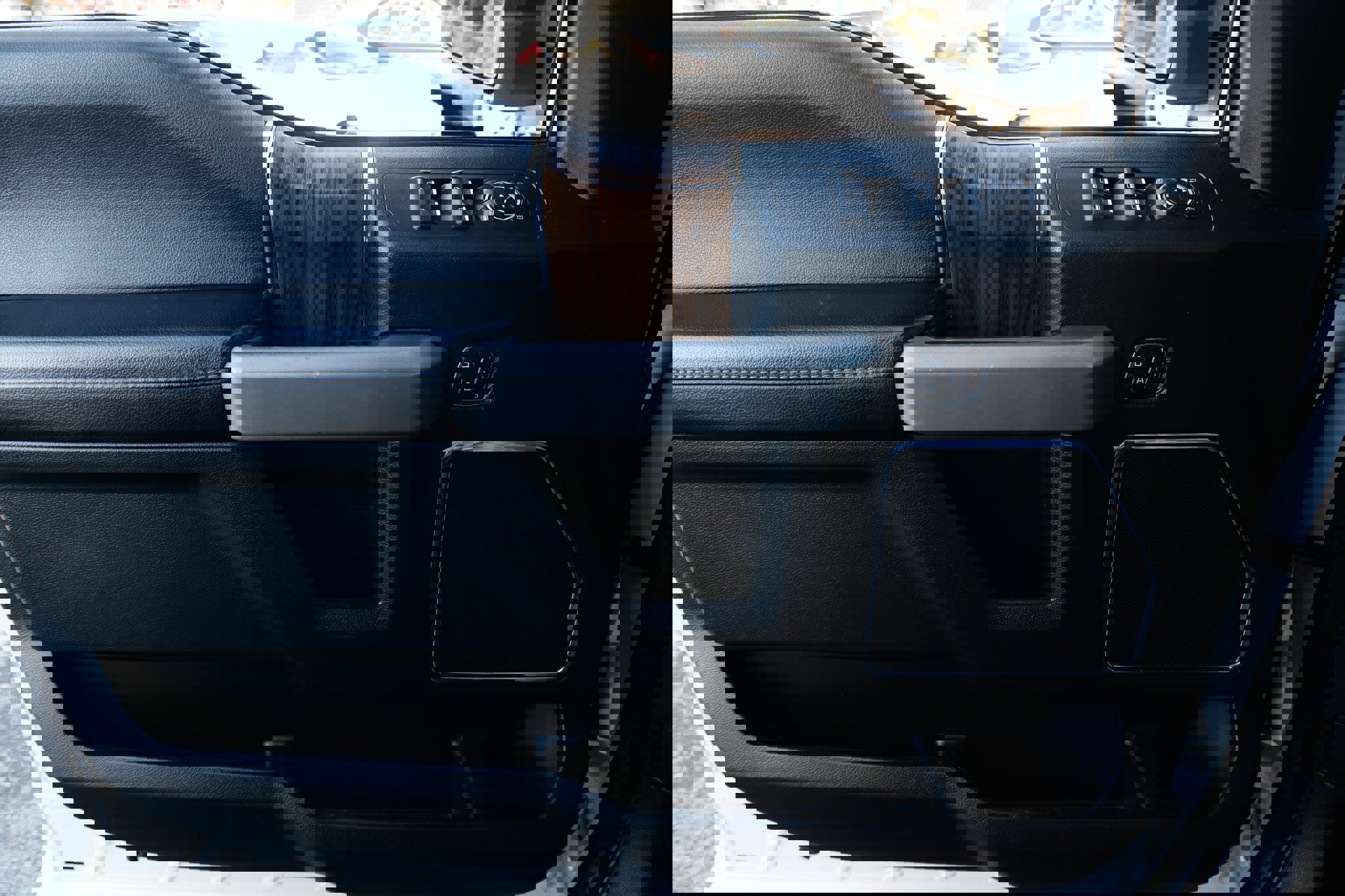 Used 2020 Ford F150 Lariat image 44