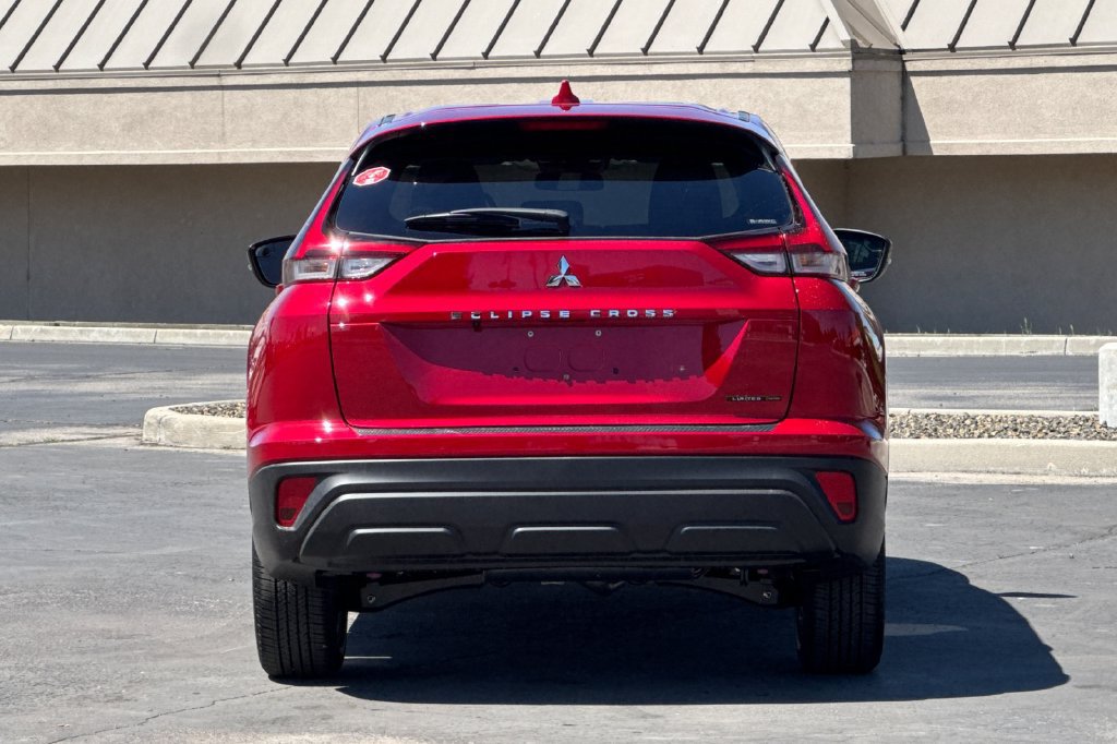 New 2026 Mitsubishi Eclipse Cross LE AWD/4WD image 8