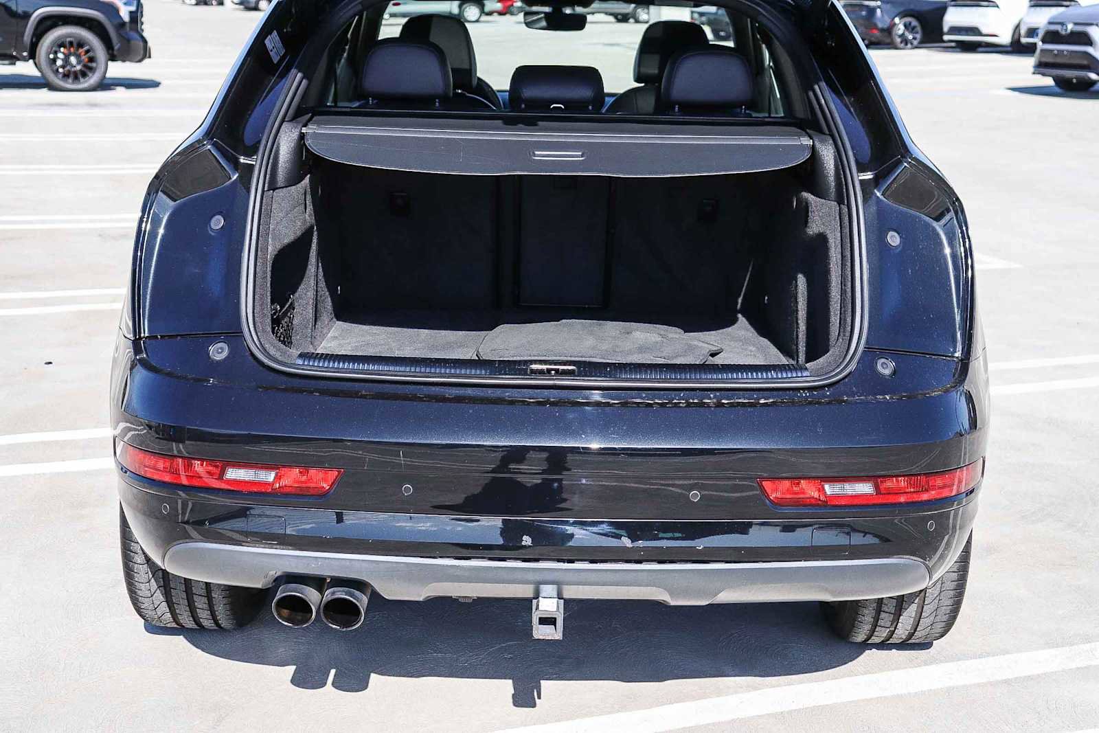 Used 2018 Audi Q3 2.0T Premium Plus w/ Premium Plus Package image 40