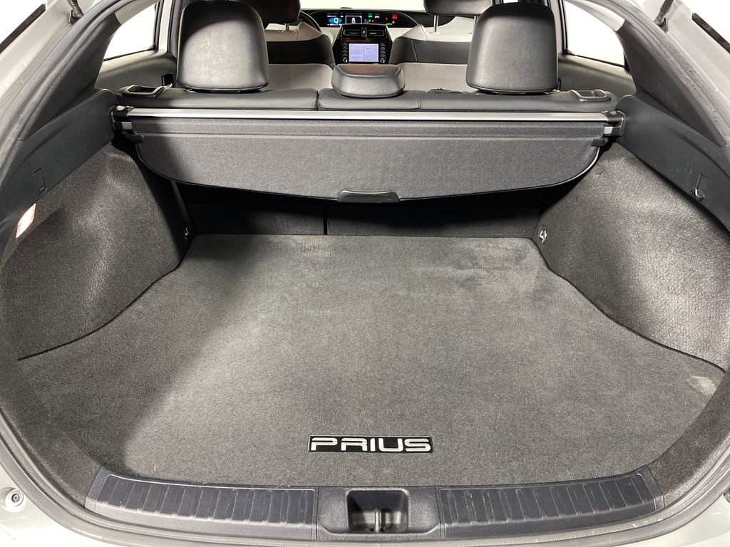 Certified 2021 Toyota Prius XLE w/ Carpet Mat Package (TMS) AWD/4WD image 10