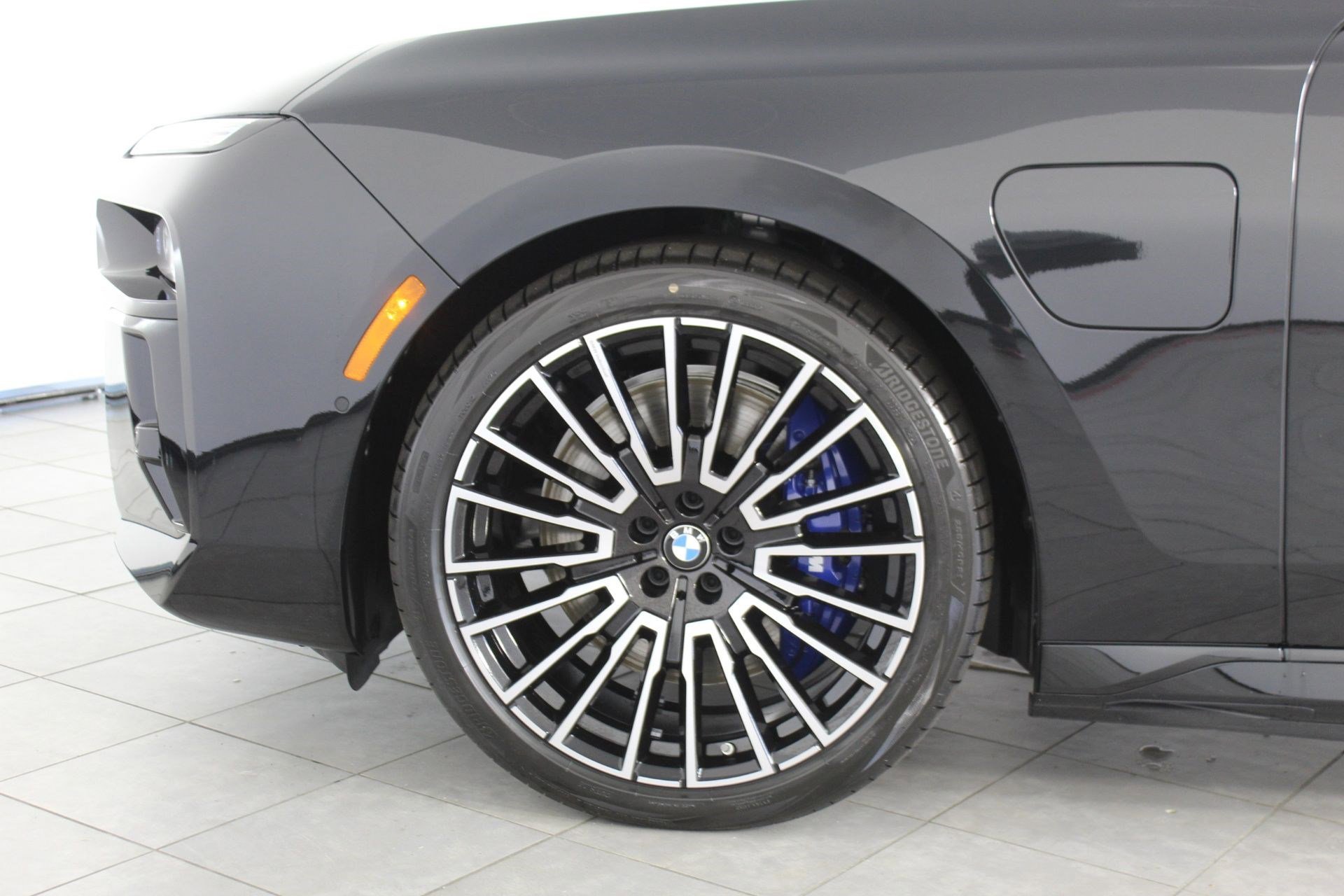 New 2026 BMW 750e xDrive w/ Executive Package image 22