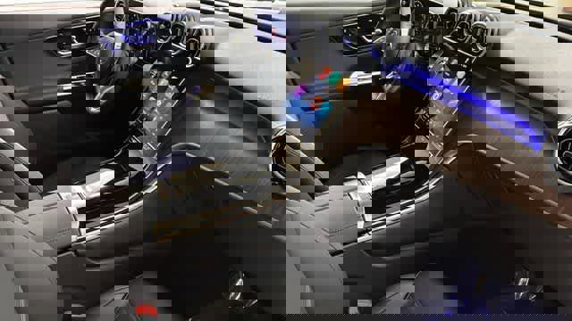 Certified 2026 Mercedes-Benz GLC 300 4MATIC image 36