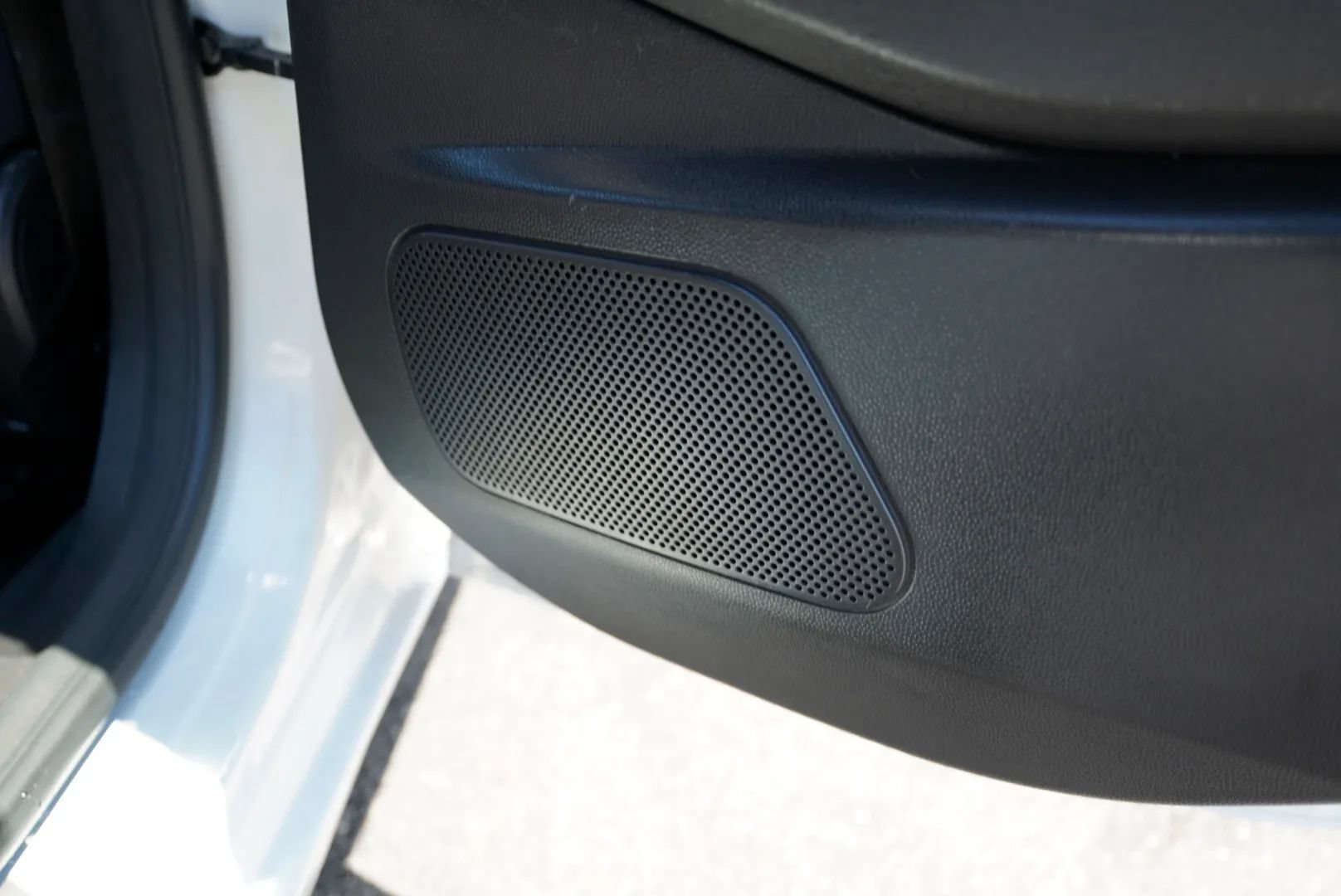 Used 2016 Ford Fiesta SE FWD image 30