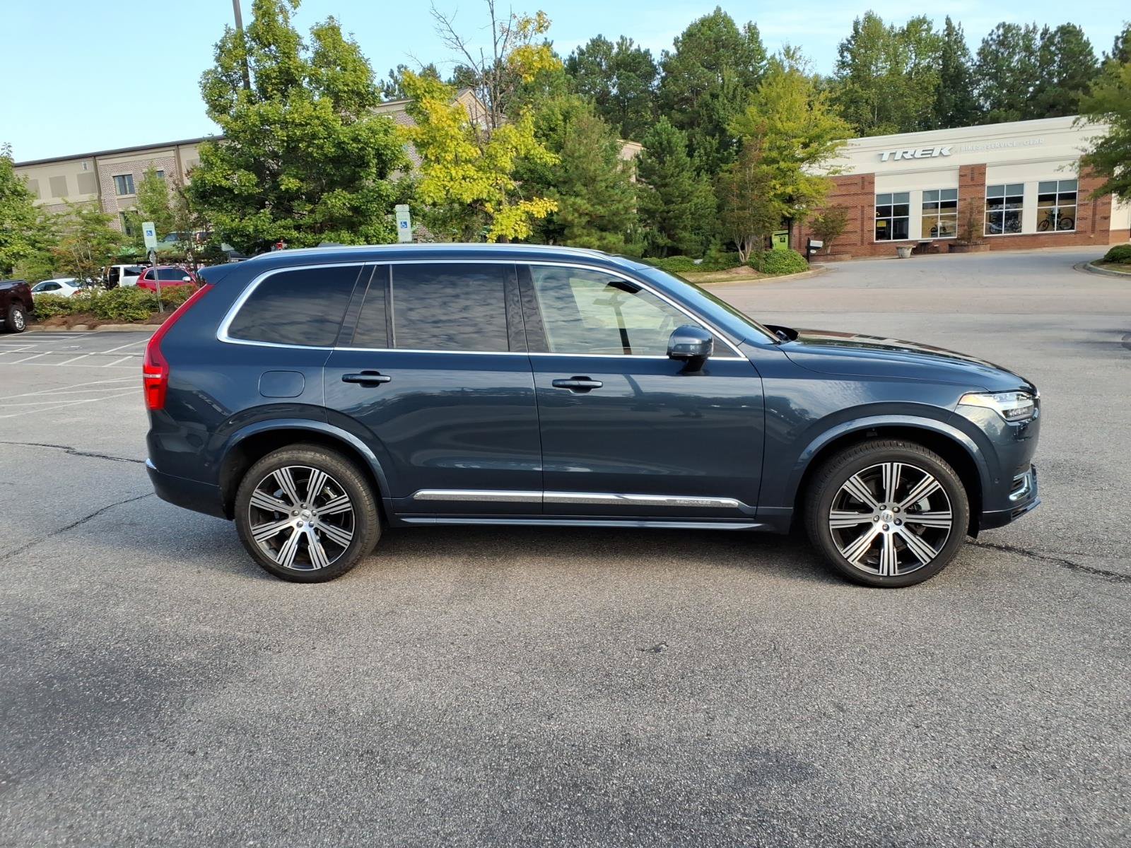 Certified 2024 Volvo XC90 T8 Ultimate w/ Protection Package Premier AWD/4WD image 2