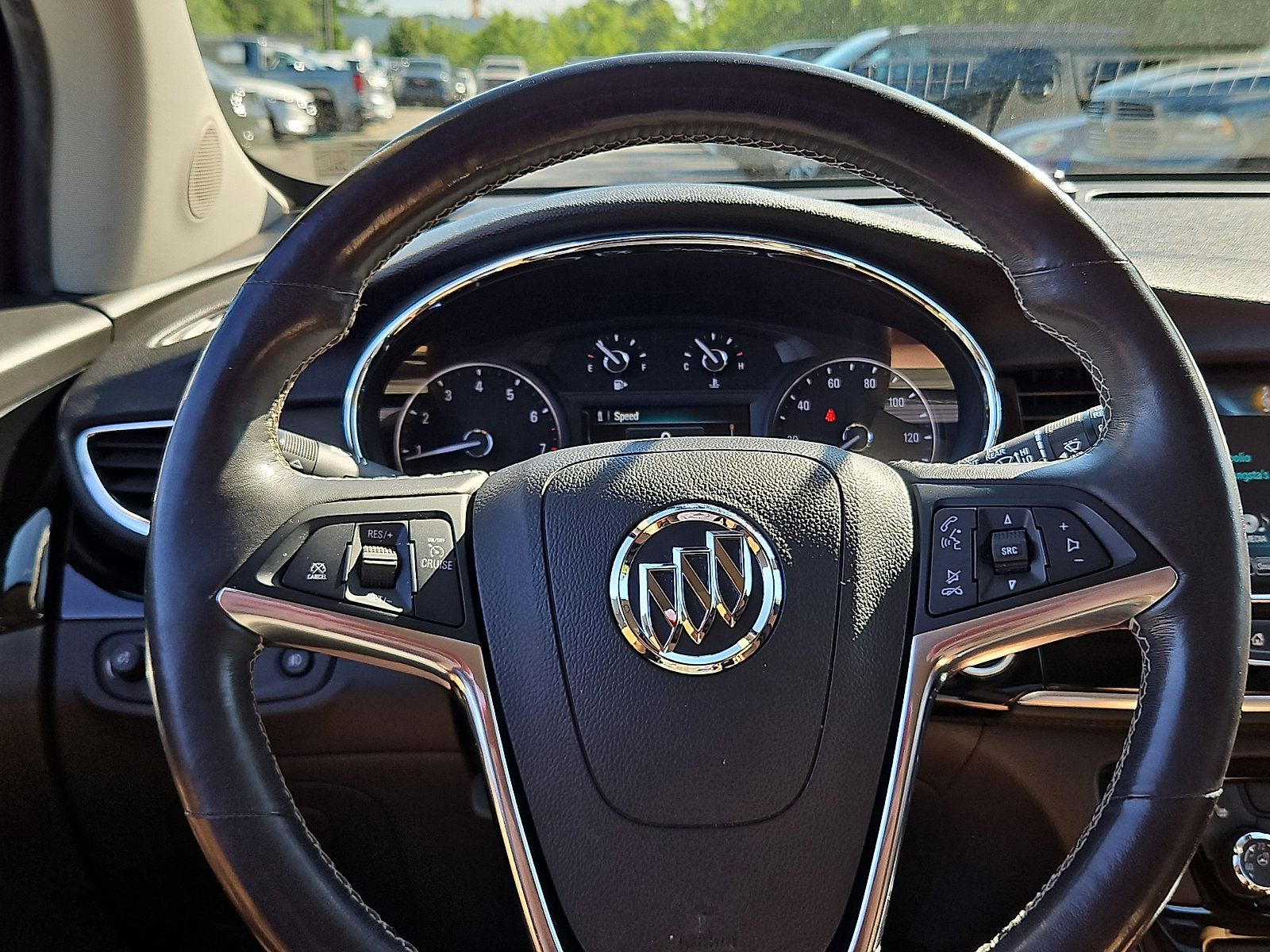 Used 2018 Buick Encore Essence w/ Experience Buick Package FWD image 19