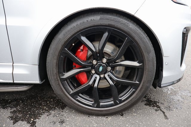 Used 2019 Land Rover Range Rover Sport SVR image 12