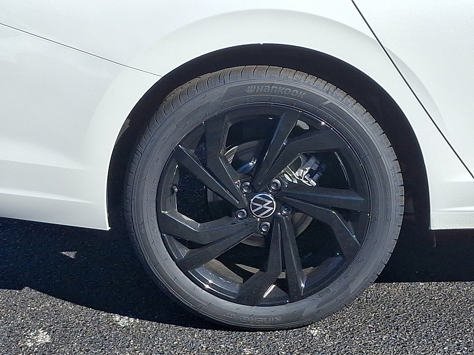 New 2026 Volkswagen Jetta SE FWD image 5