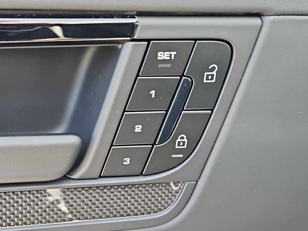 New 2026 Porsche Cayenne GTS AWD/4WD image 20