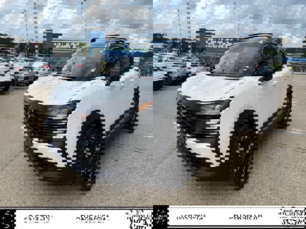 New 2025 Nissan Kicks SR image 15