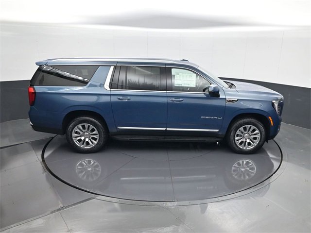 New 2026 GMC Yukon XL Denali image 17