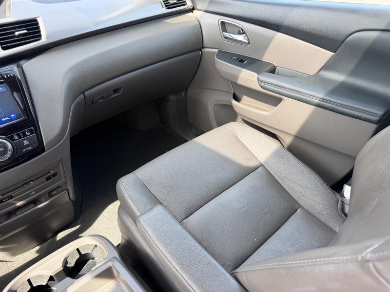 Used 2016 Honda Odyssey EX-L image 22