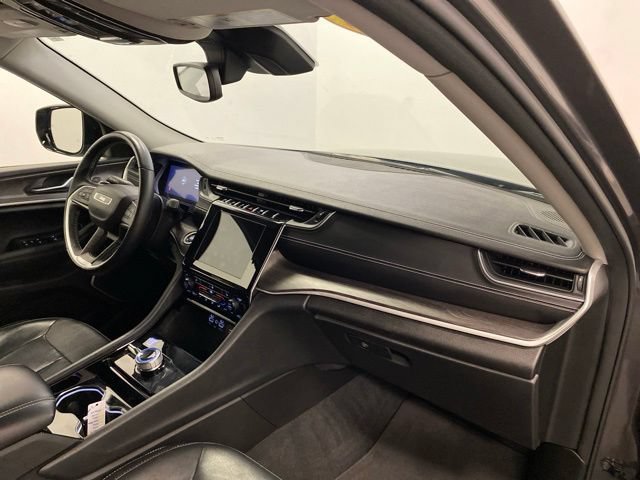 Used 2022 Jeep Grand Cherokee L Limited AWD/4WD image 25