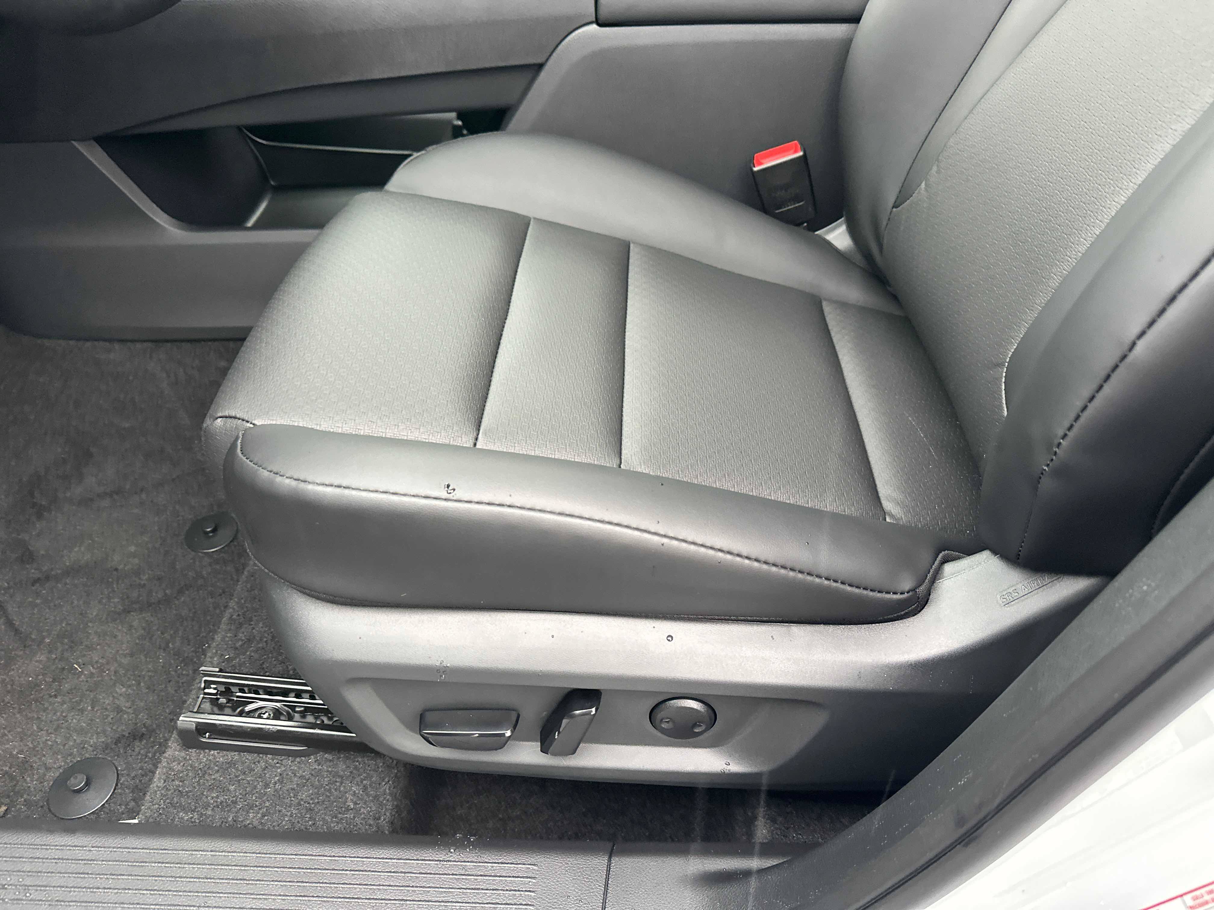 New 2027 Nissan Rogue SV AWD/4WD image 21