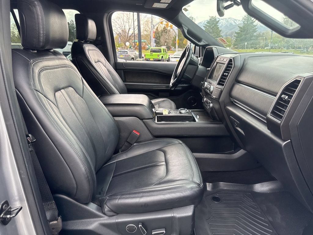 Used 2020 Ford Expedition Max Limited AWD/4WD image 13
