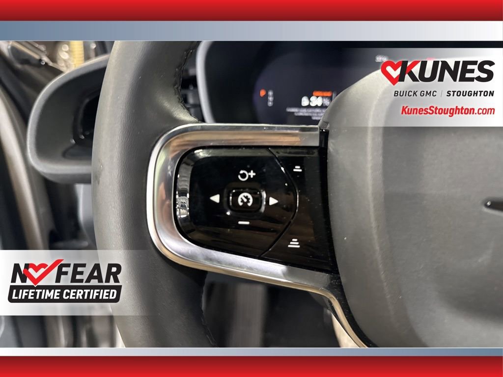 Used 2022 Polestar Polestar 2 w/ Performance Package image 26