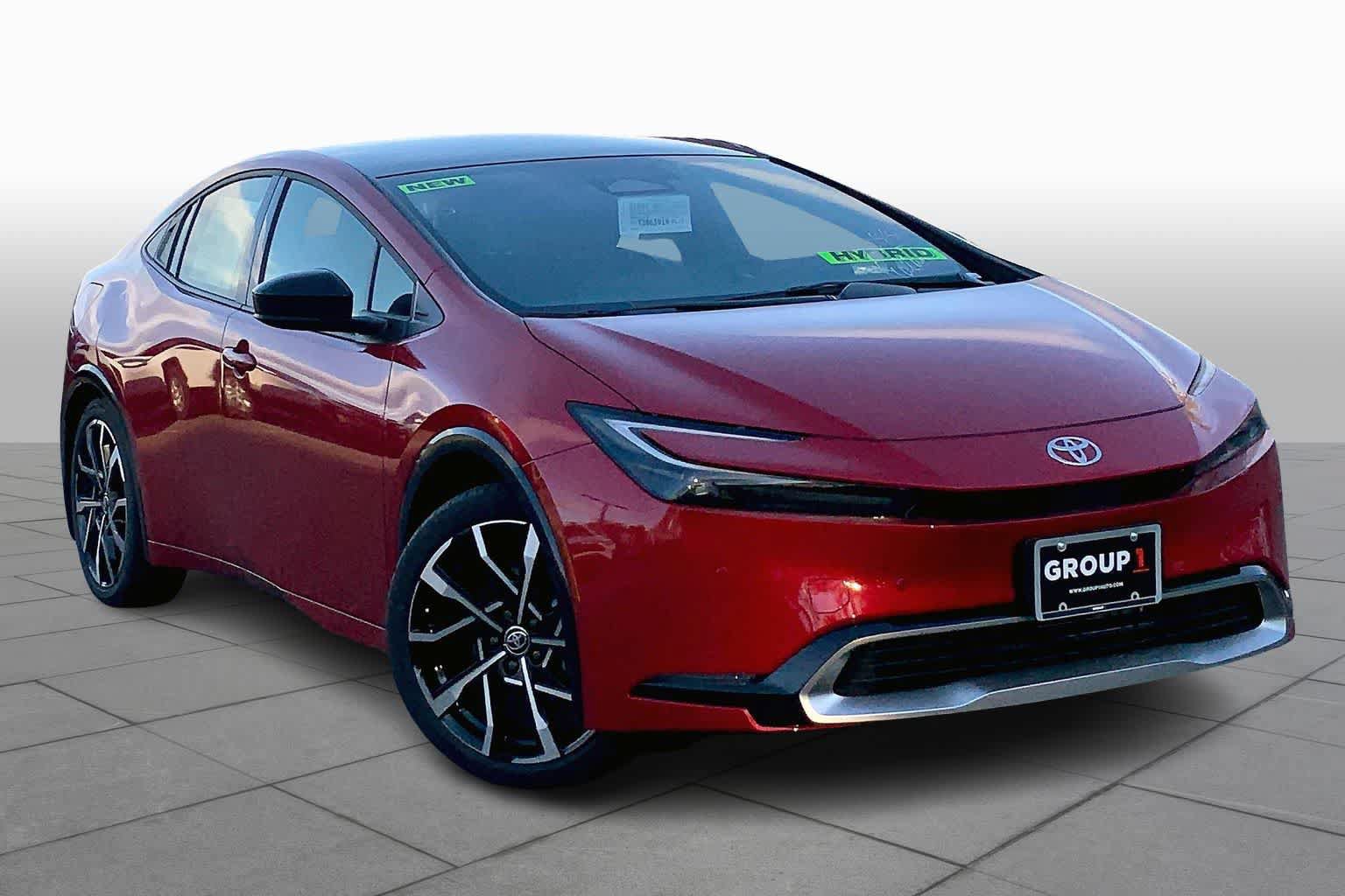 New 2026 Toyota Prius Plug-In Hybrid FWD image 2